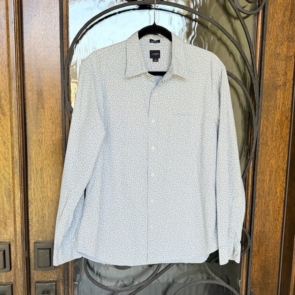 J. Crew Men's Slim Untucked Button Down Shirt Large Blue Floral Cotton L - Picture 5 of 5